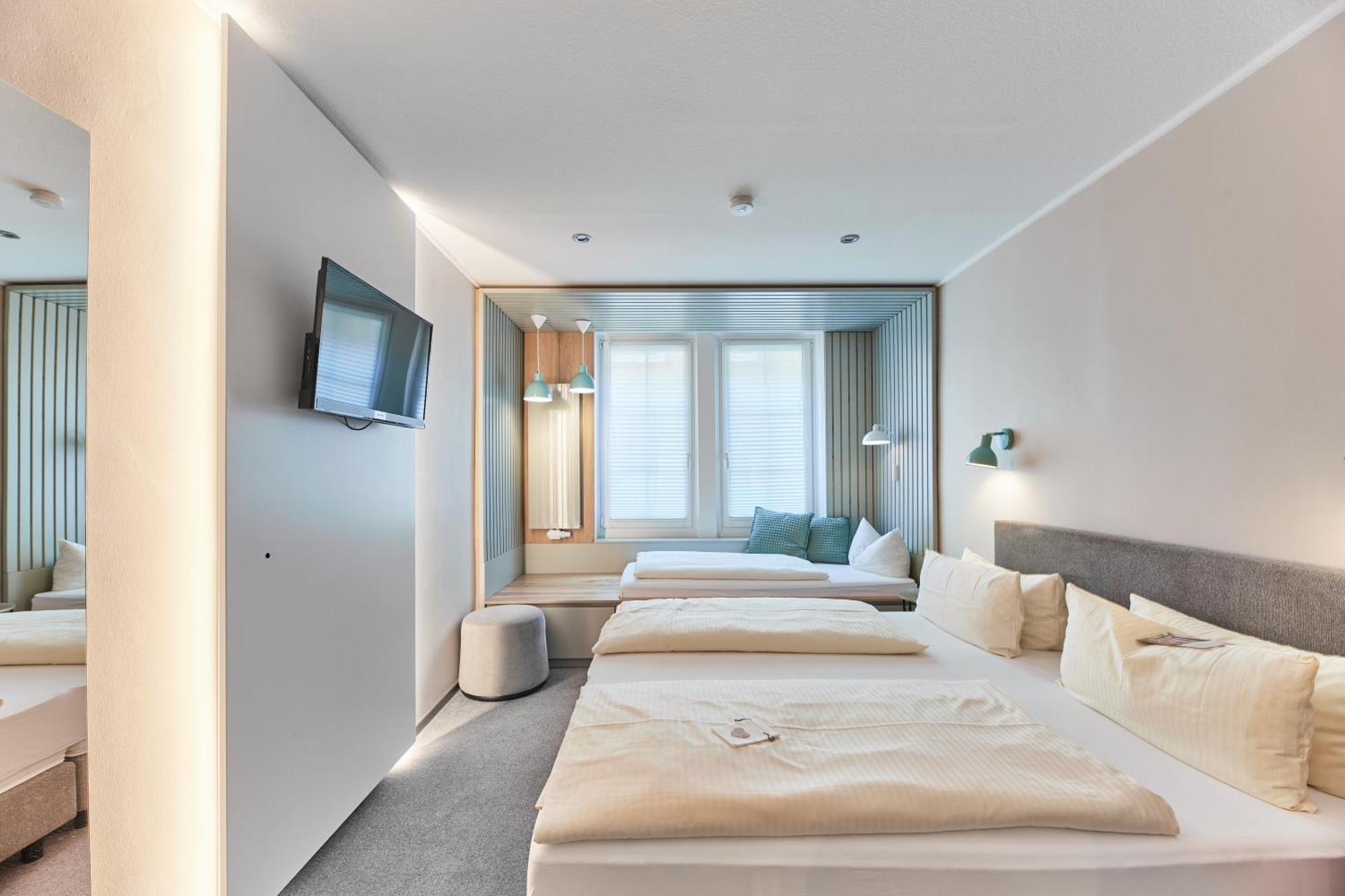 Weinhof Hotel 3*